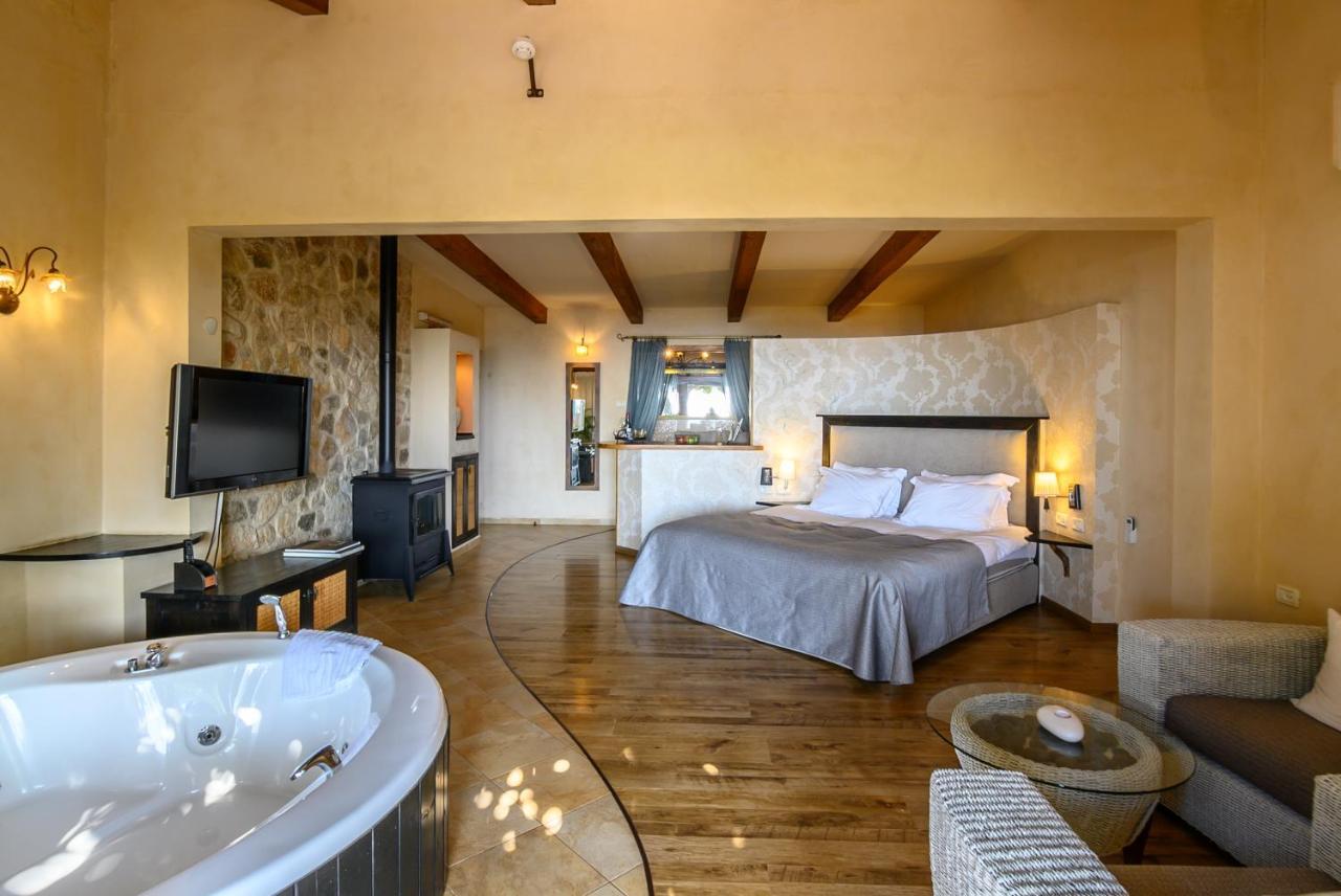 Cnaan Village Boutique Hotel & Spa ฮัดเนส ภายนอก รูปภาพ